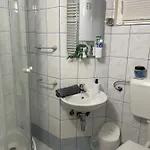 Aspen + Free Parking Apartment Ljubljana